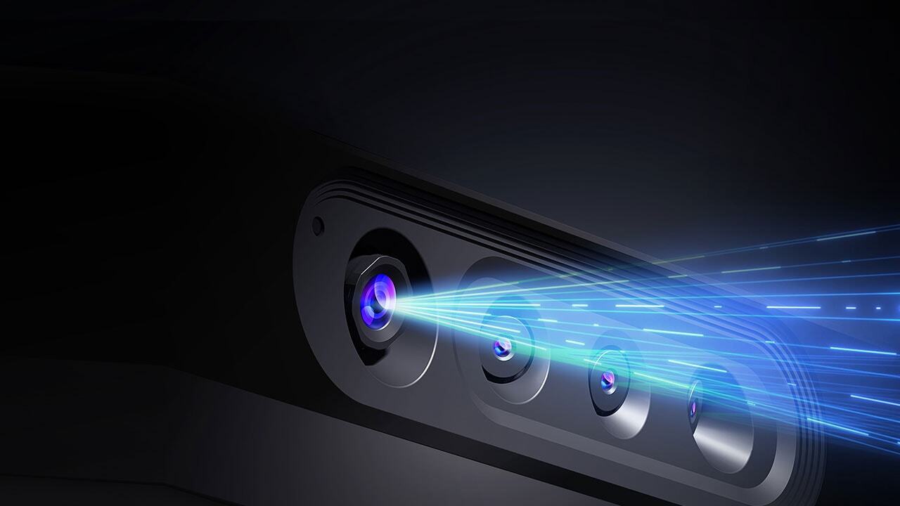 Next-Gen SpaceBoard with AI Quad-Camera
